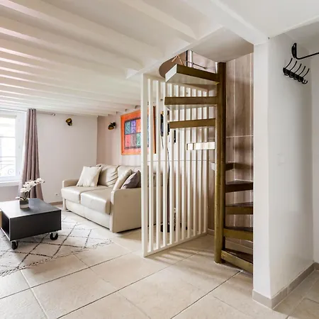 Rivoli Vieille Du Temple With Ac Paris